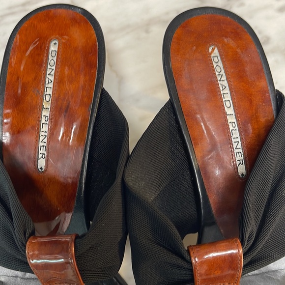 Donald J. Pliner Coutour Kitten Heel Sandals - Picture 7 of 11